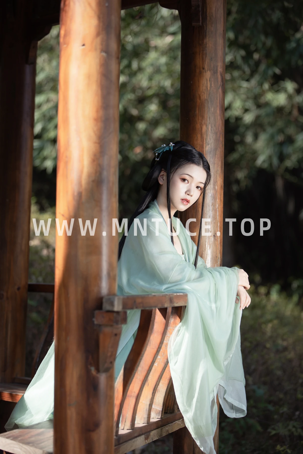 [YITUYU] 2023.01.12 Vol.2895 Tea Picking History Dede#[28P]-21